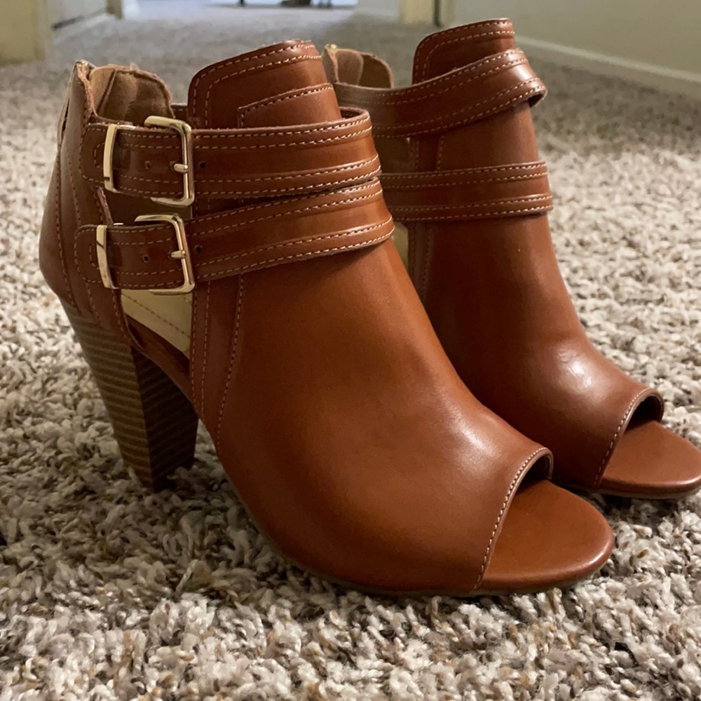 Liz Claiborne Open Toe Heeled Booties NWOT